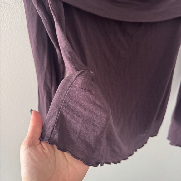 SKIMS Sheer Modal Off The Shoulder Long Sleeve in Phoenix - Picture 3 of 9